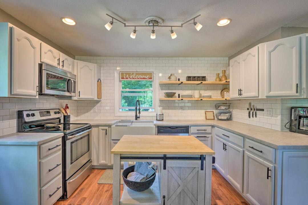 Photo of Kitchen in Black Mountain
