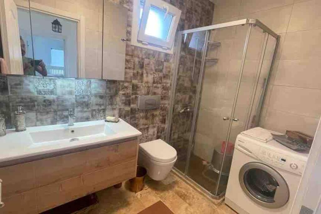 Photo of Bathroom in Gundogan