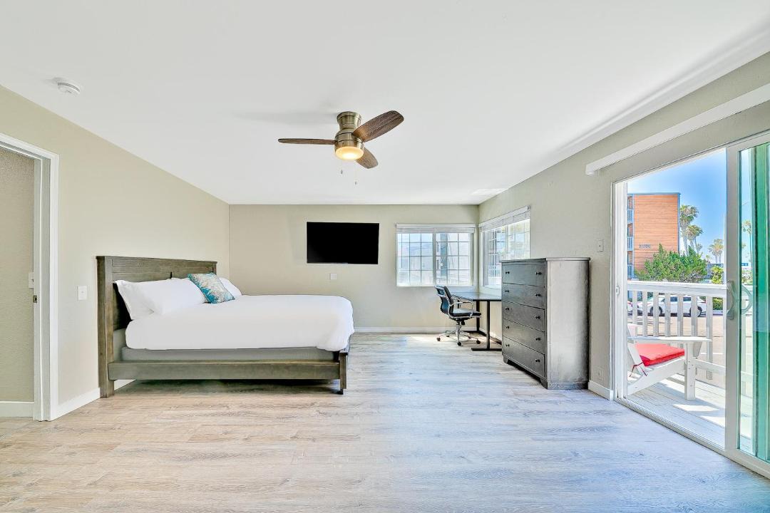 Photo of Bedroom in South Mission Beach