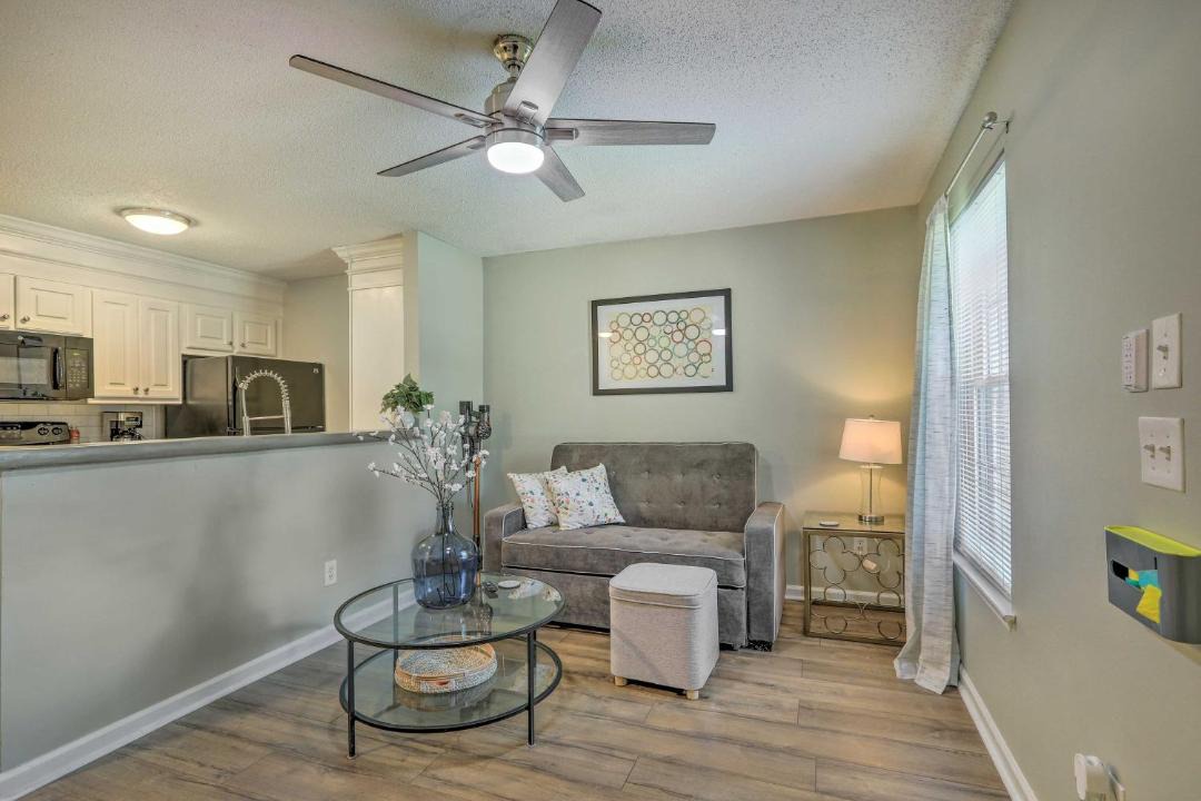 Photo of Livingroom in Auburn