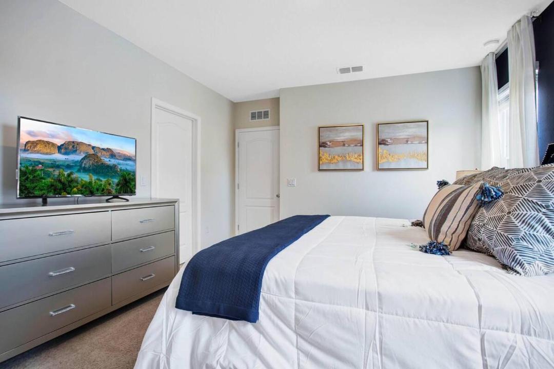 Photo of Bedroom in Loughman
