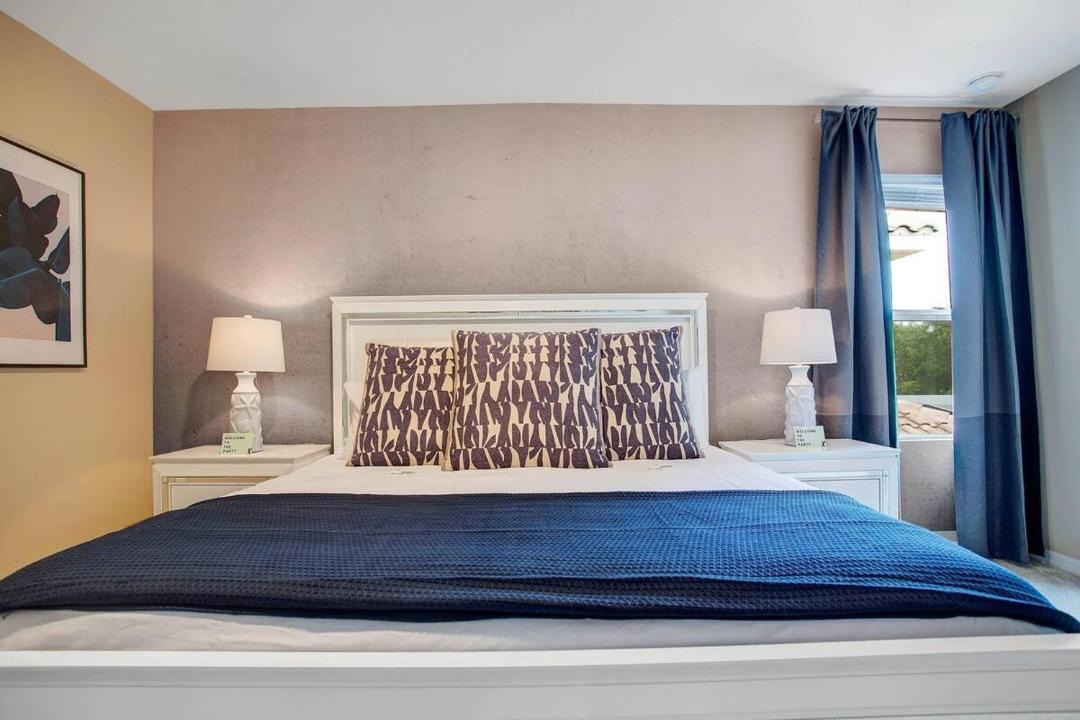 Photo of Bedroom in Loughman