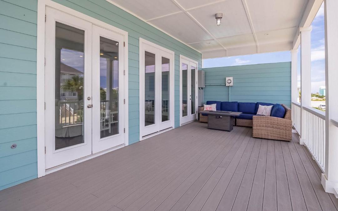 Photo of Patio Balcony in Ono Island