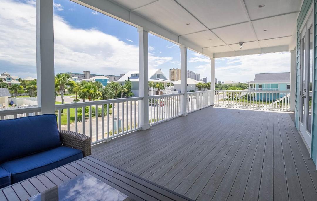 Photo of Patio Balcony in Ono Island