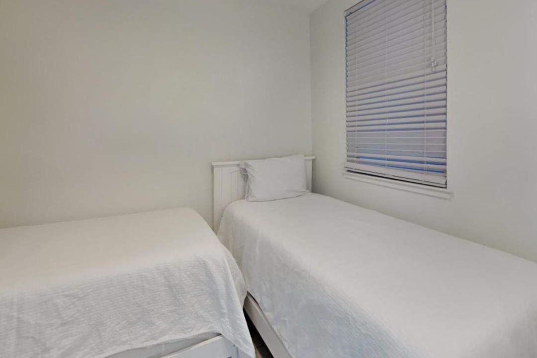 Photo of Bedroom in Orange Beach