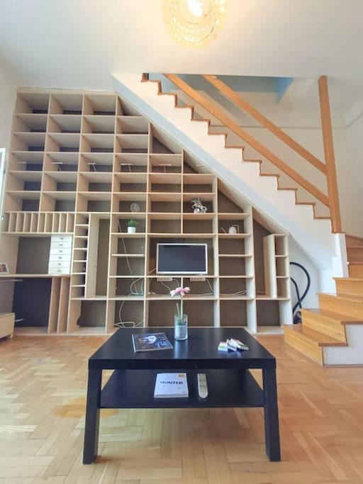 Photo of Livingroom in Belvaros - Lipotvaros