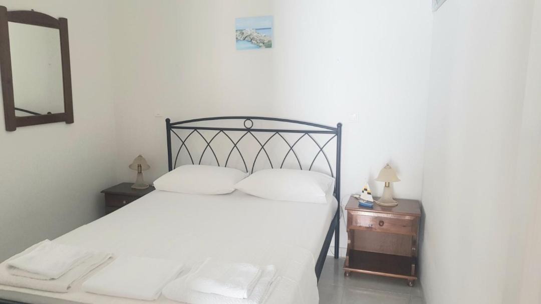 Photo of Bedroom in Kamares