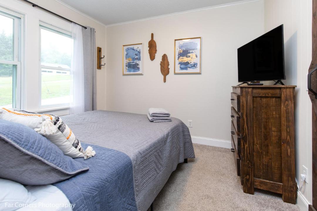Photo of Bedroom in Candler