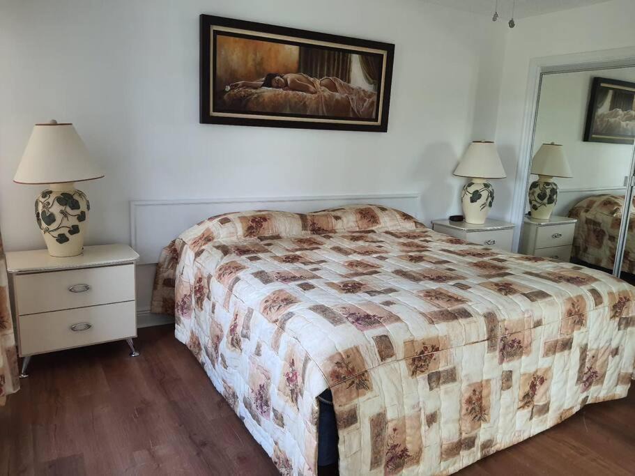 Photo of Bedroom in Sunrise Park