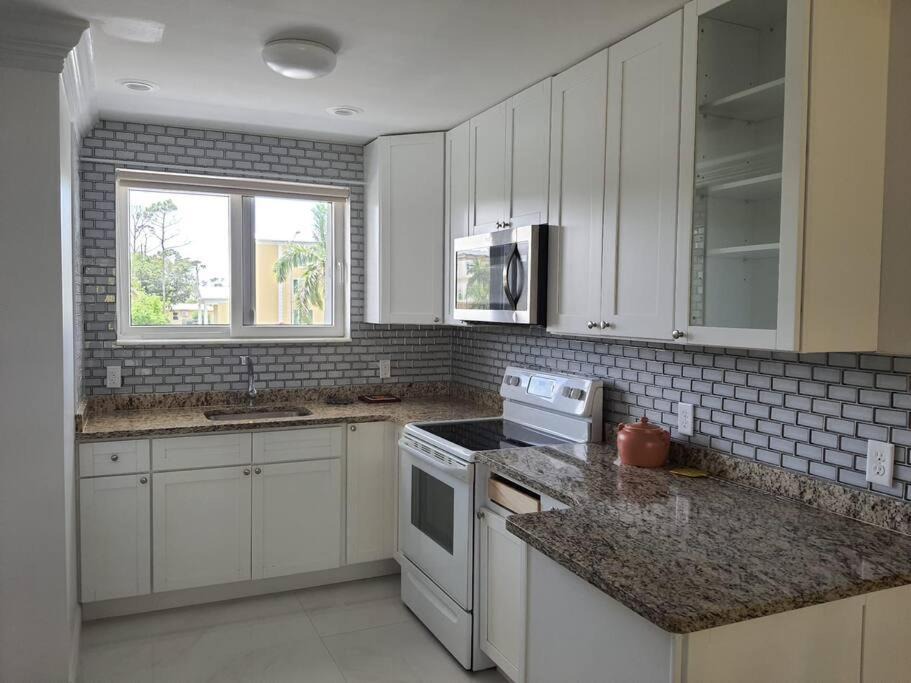 Photo of Kitchen in Sunrise Park