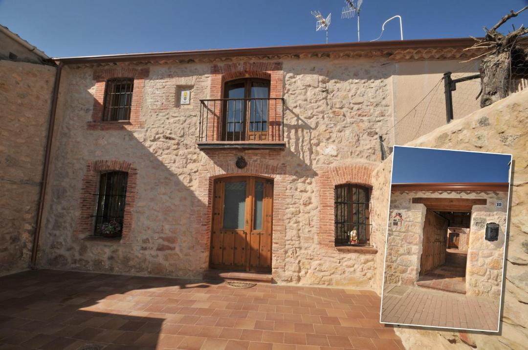Photo of Buildings in Caballar