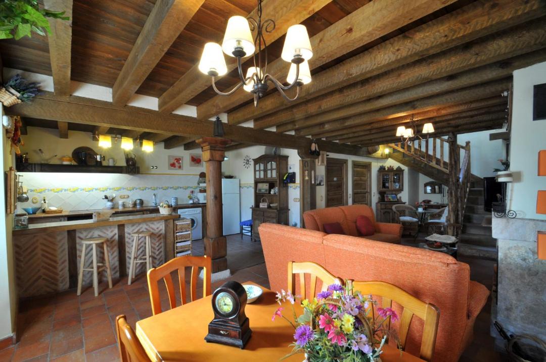 Photo of Livingroom in Caballar