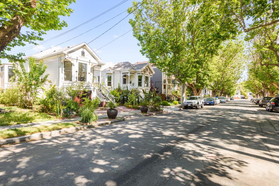 Photo of Others in West Alameda