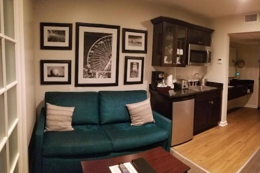 Photo of Livingroom in Anaheim Resort