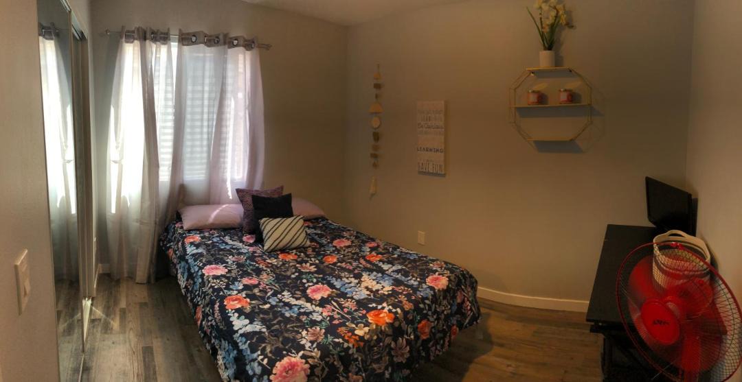 Photo of Bedroom in Downtown Los Angeles