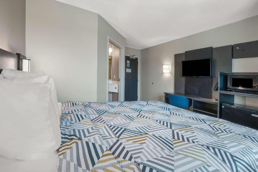 Photo of Bedroom in Montgomery