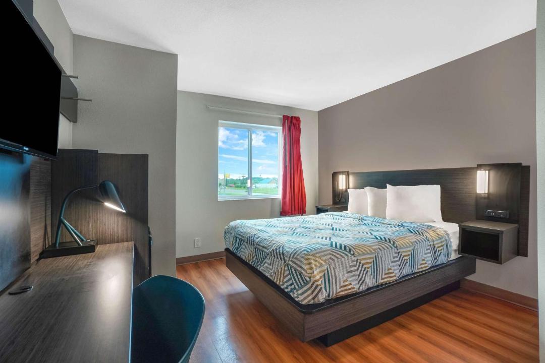 Photo of Bedroom in Montgomery