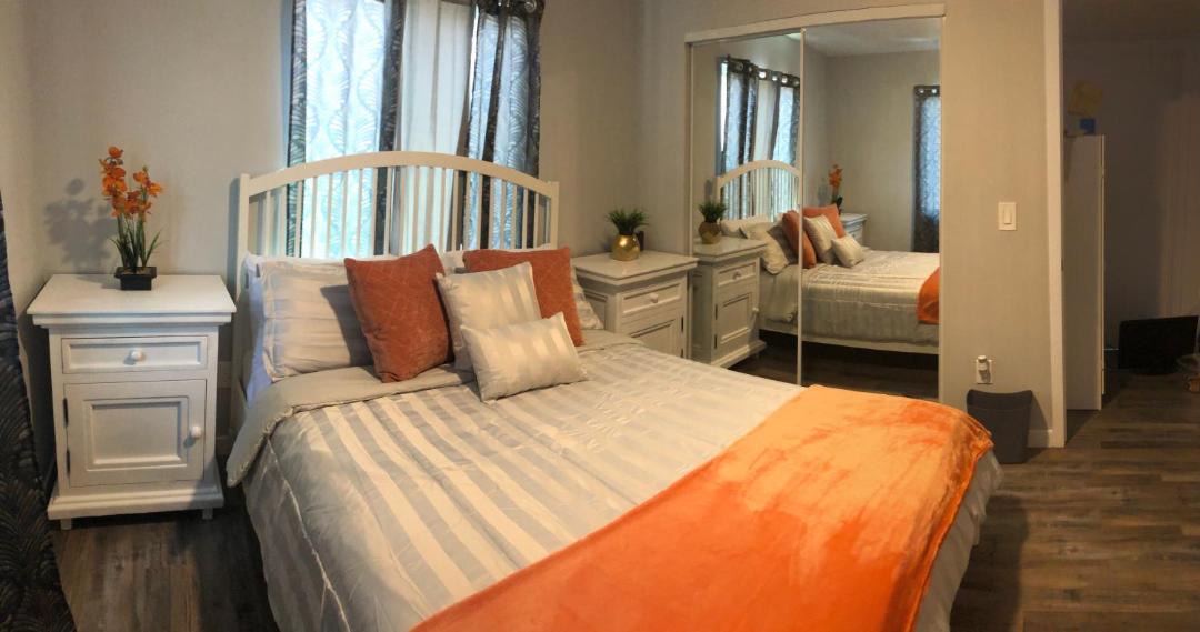 Photo of Bedroom in Downtown Los Angeles