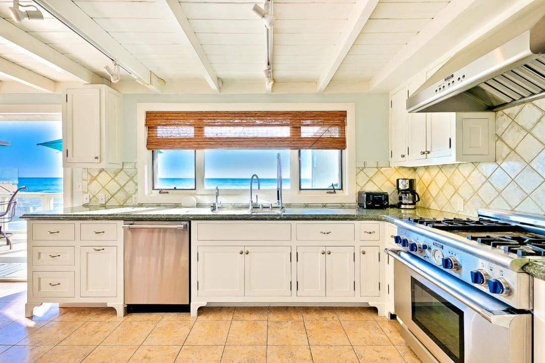Photo of Kitchen in Capistrano Beach