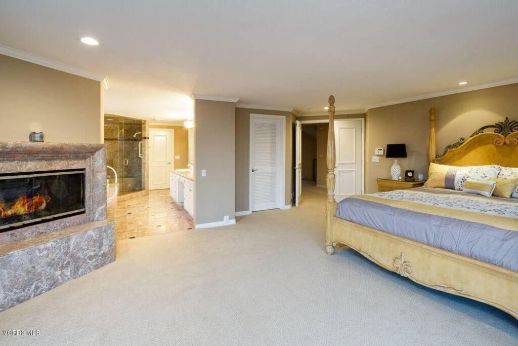 Photo of Bedroom in Hollywood Beach