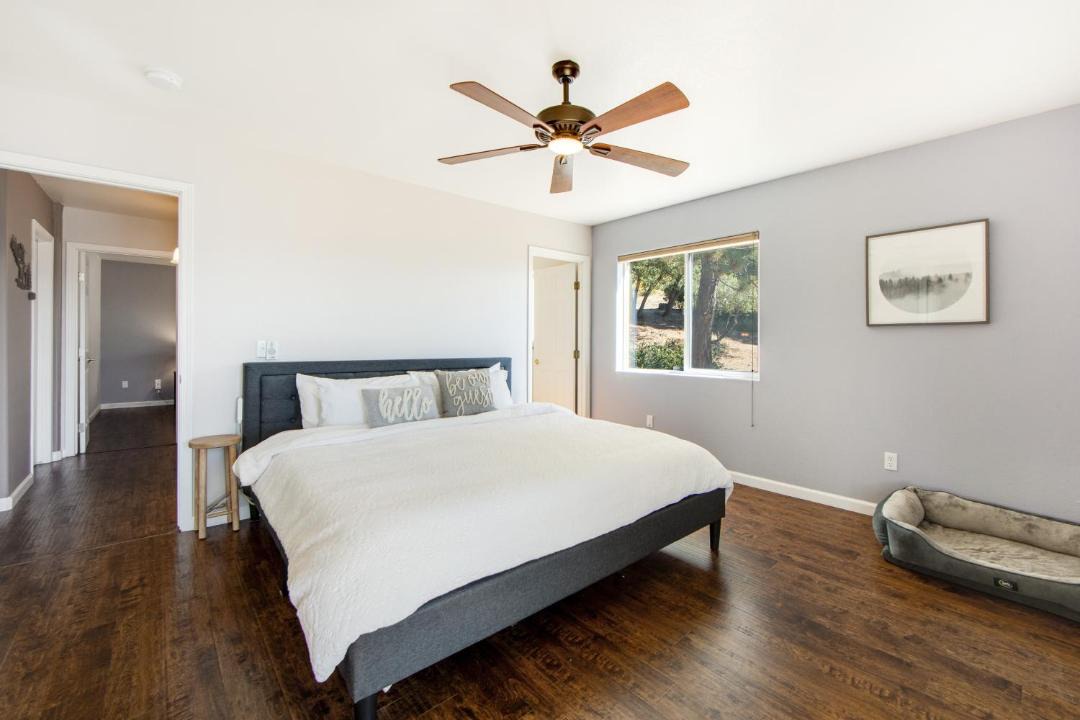 Photo of Bedroom in Idyllwild
