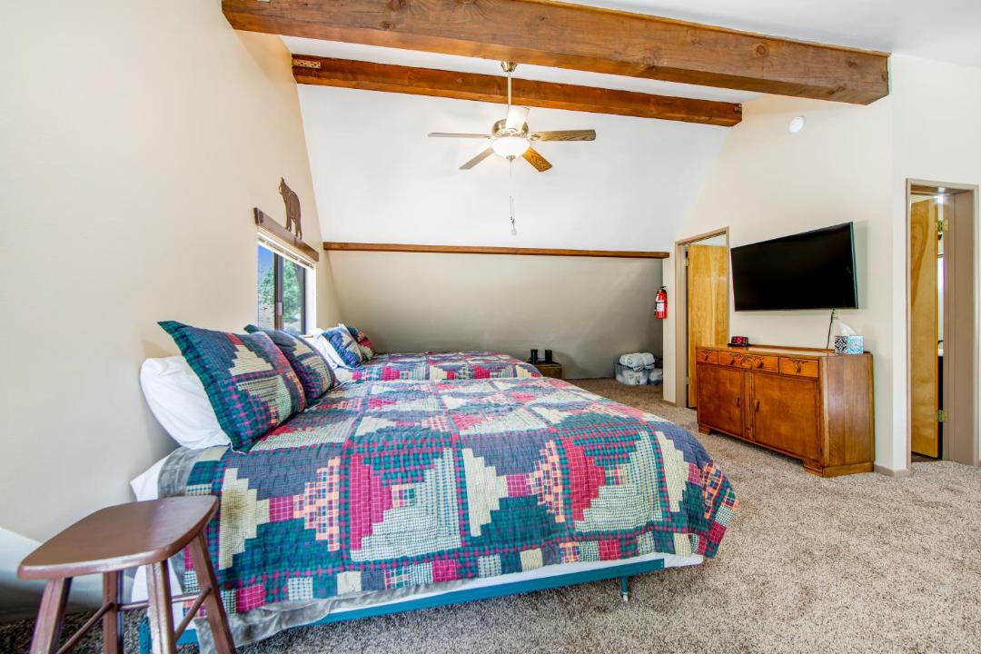 Photo of Bedroom in Big Bear City