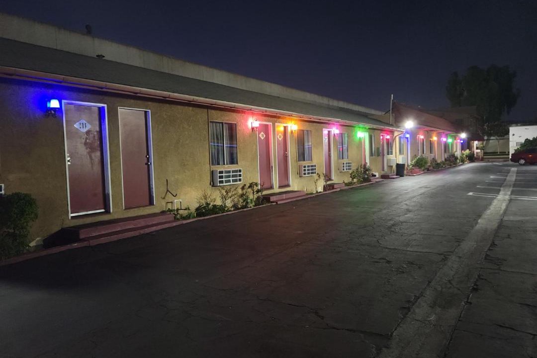 Photo of Others in Downey