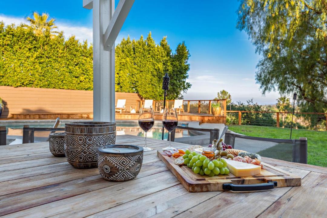 Photo of Patio Balcony in Woodland Hills