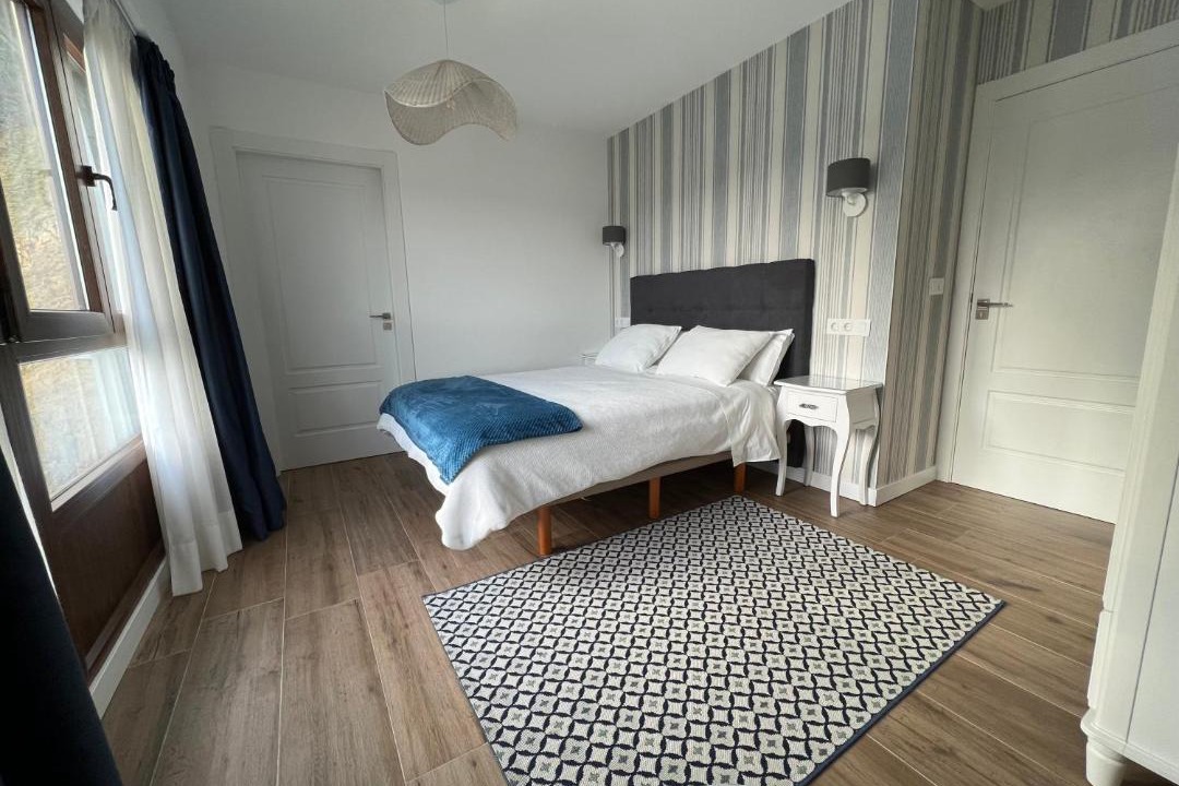 Photo of Bedroom in Luanco