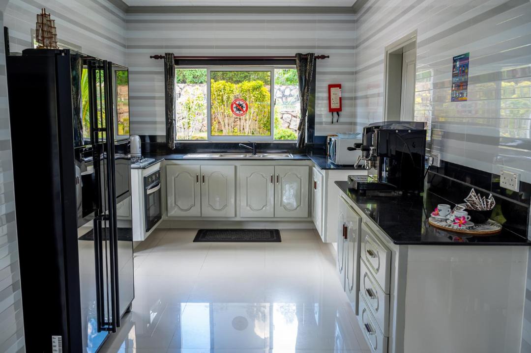 Photo of Kitchen in Anse la Blague