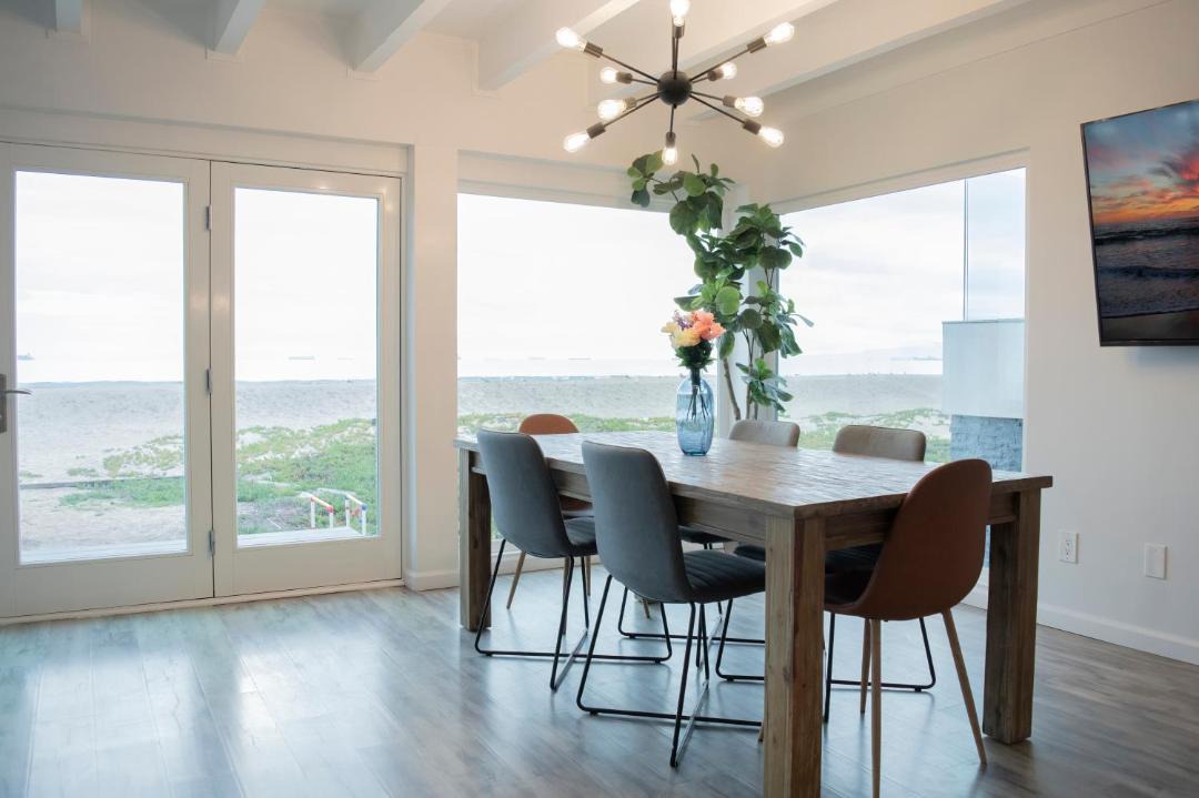 Photo of Livingroom in Sunset Beach