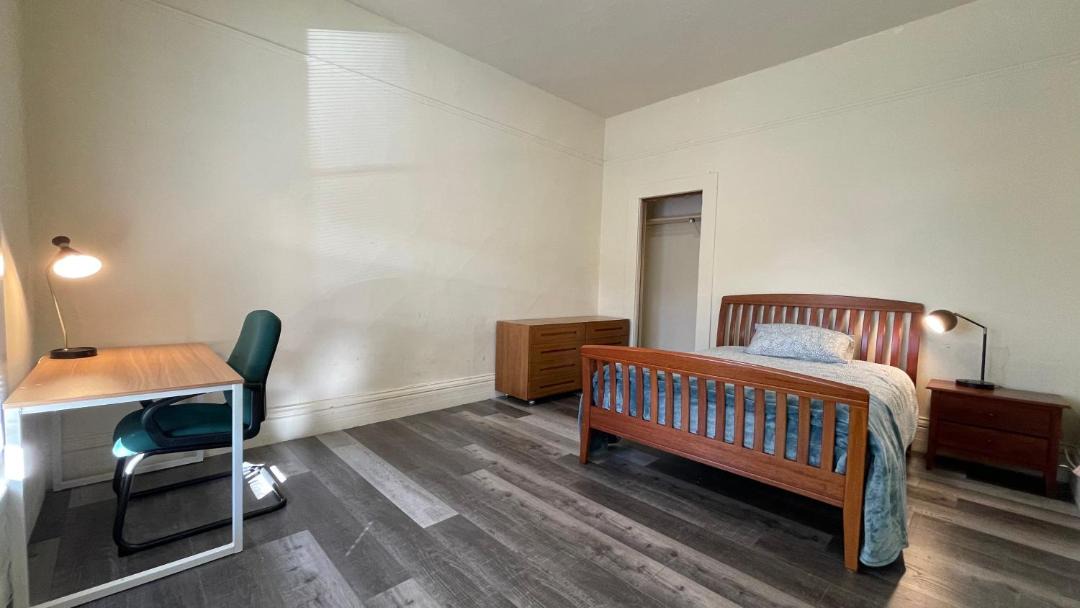 Photo of Bedroom in South Berkeley