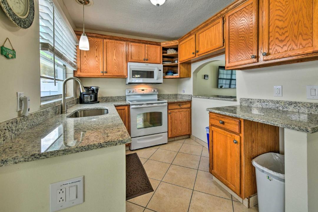Photo of Kitchen in Apollo Beach