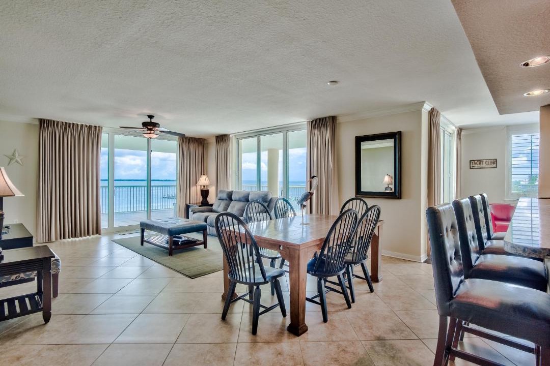 Photo of Livingroom in Fort Walton Beach
