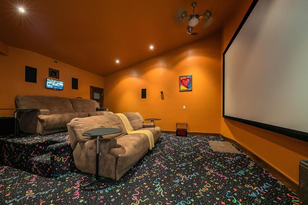 Photo of Bedroom in La Jolla Mesa