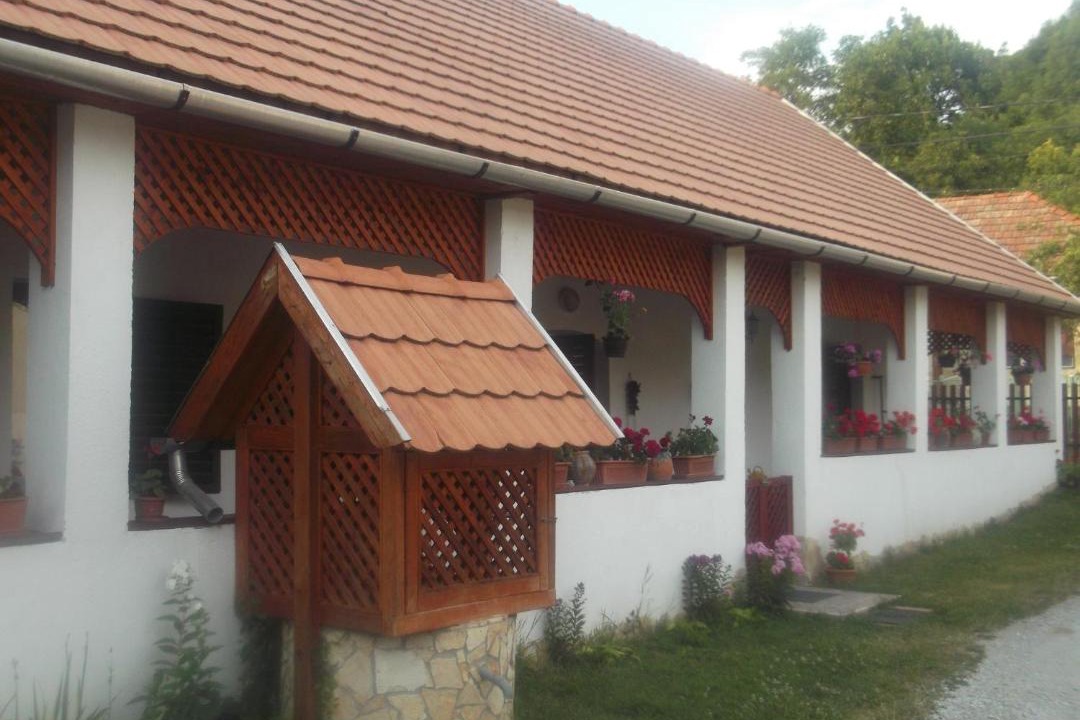 Photo of Others in Nagyvisnyo