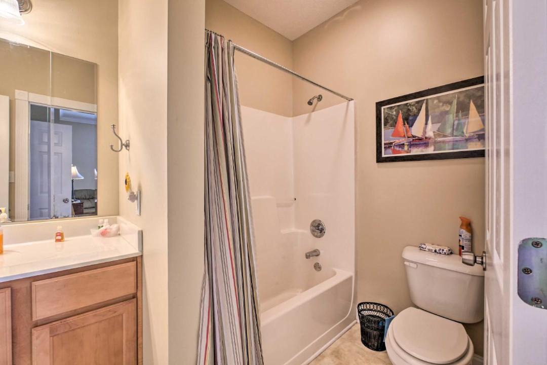 Photo of Bathroom in Centre