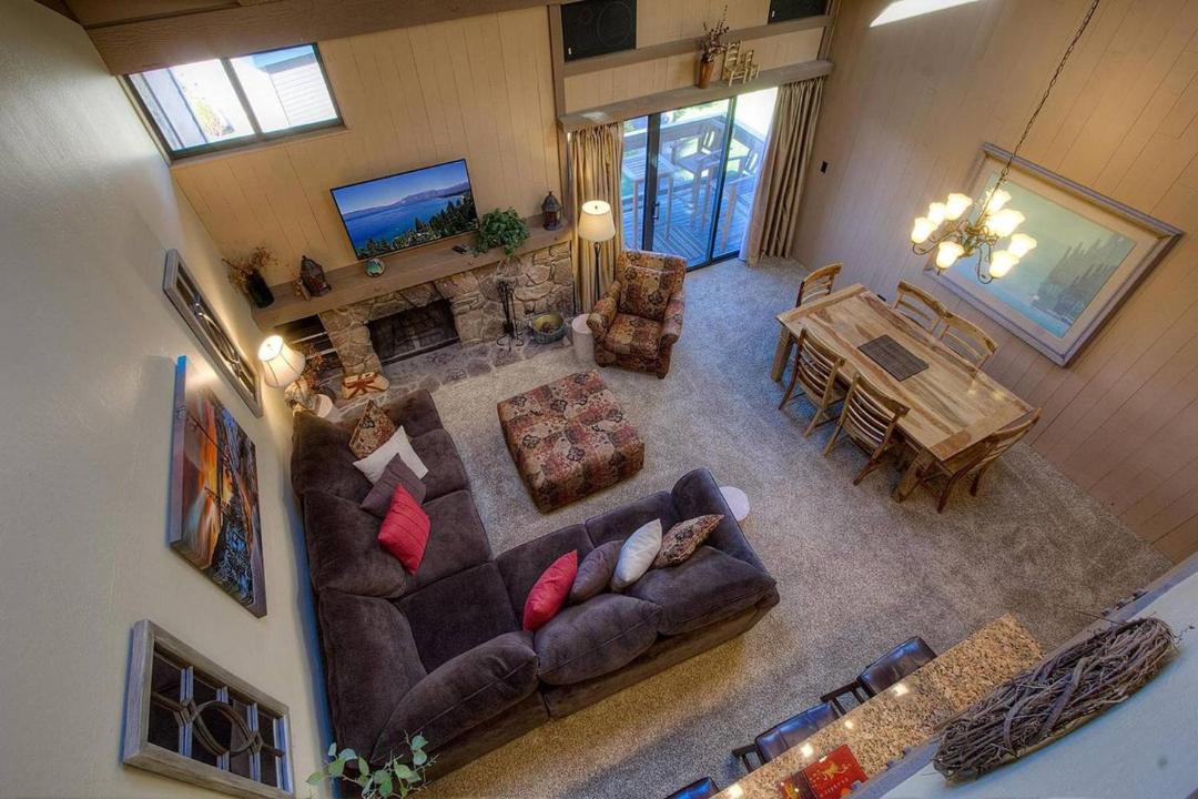 Photo of Livingroom in South Lake Tahoe