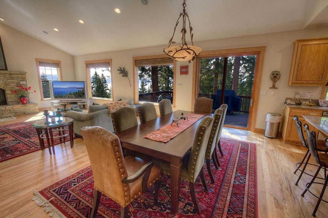 Photo of Livingroom in Kingswood Estates