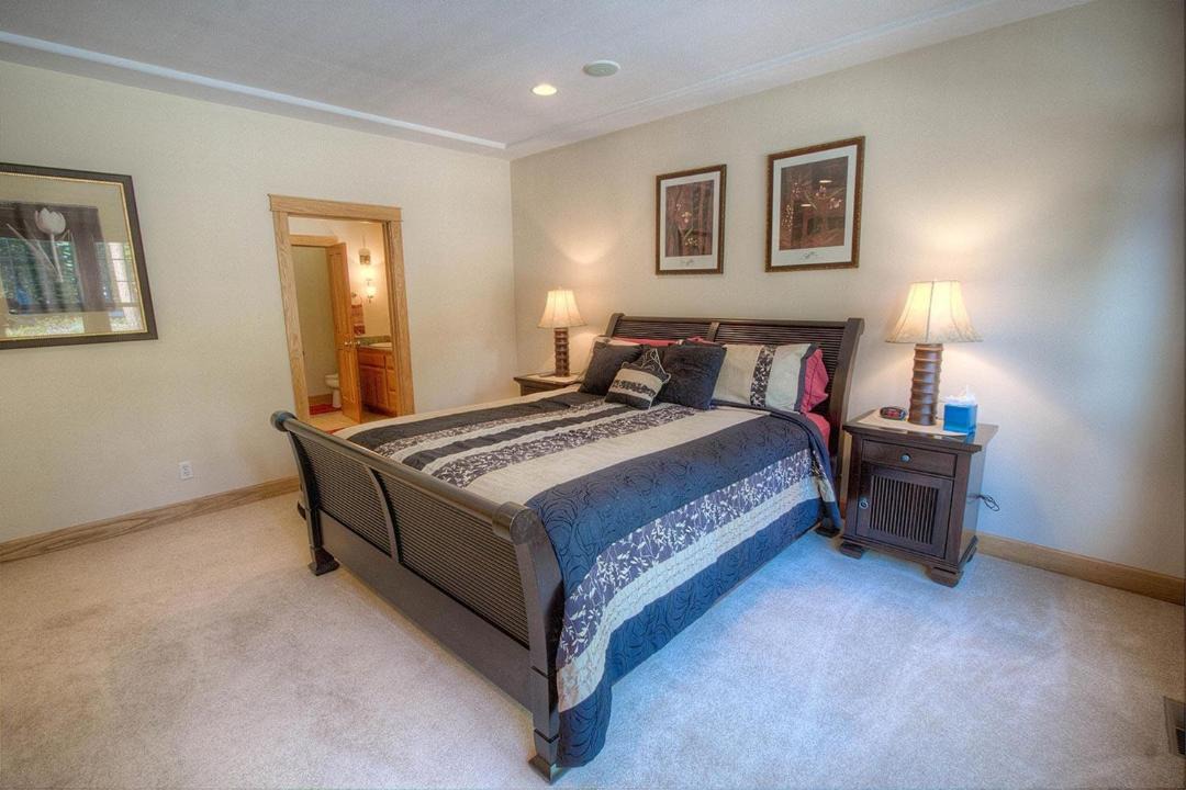 Photo of Bedroom in Kingswood Estates