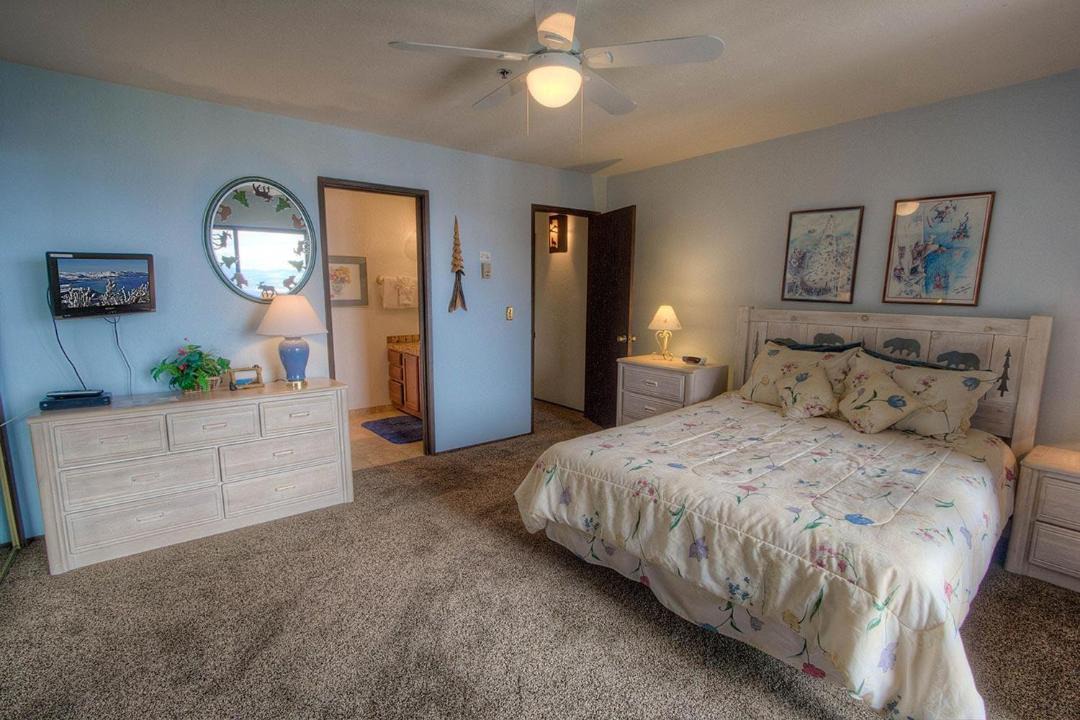 Photo of Bedroom in Tahoe Village