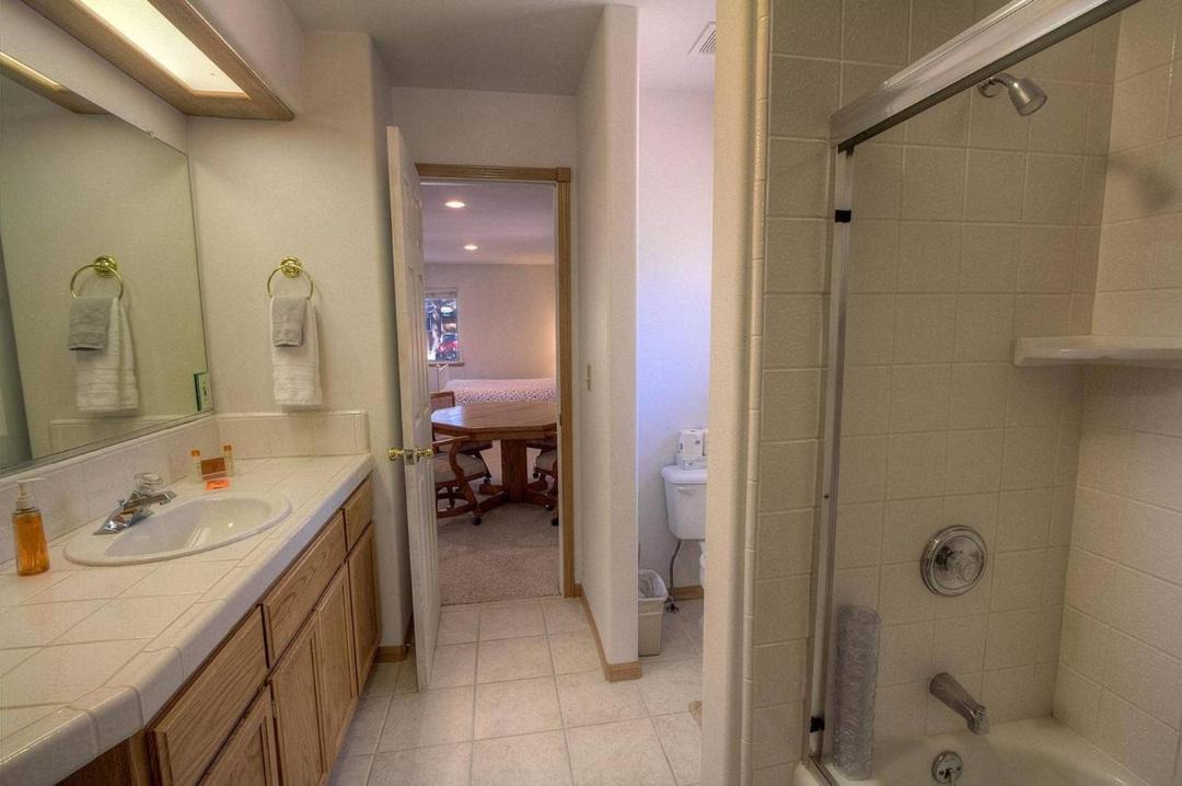 Photo of Bathroom in Pioneer Trail