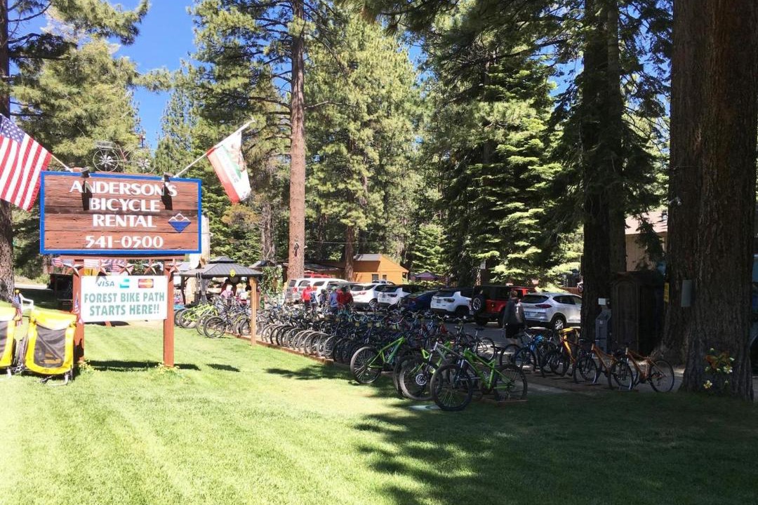 Photo of Others in Pioneer Trail