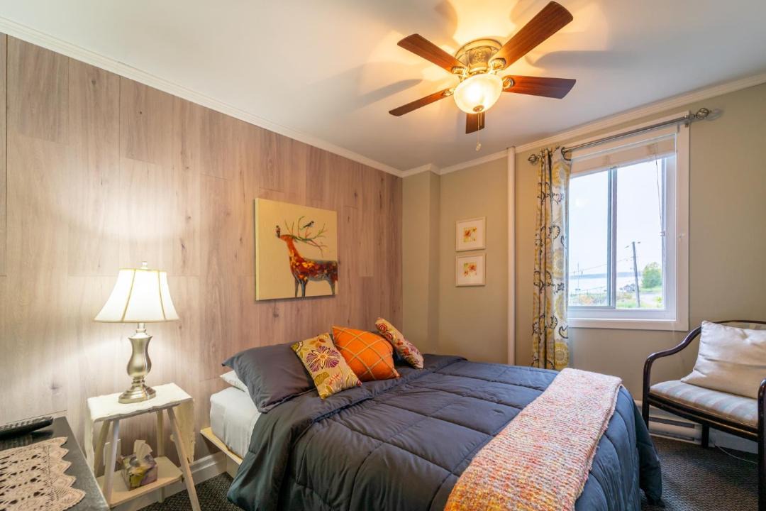 Photo of Bedroom in Saint-Joseph-de-la-Rive