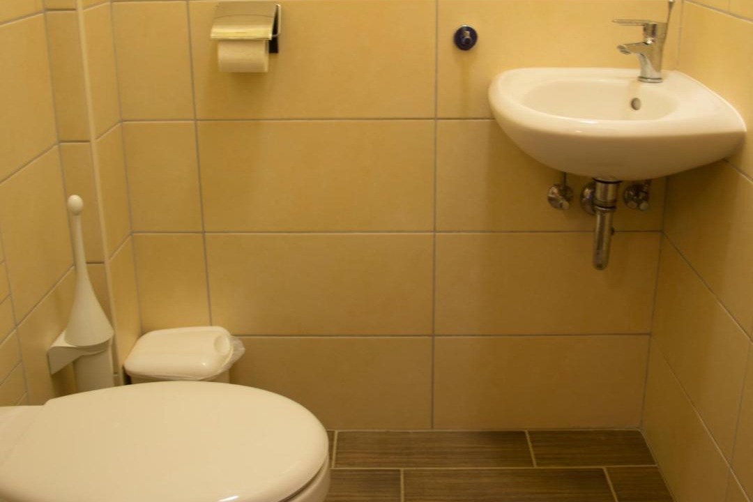 Photo of Bathroom in Almamellek