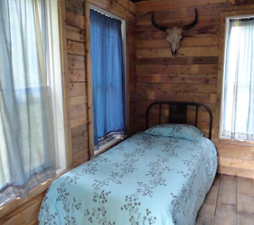 Photo of Bedroom in Baie-St-Paul