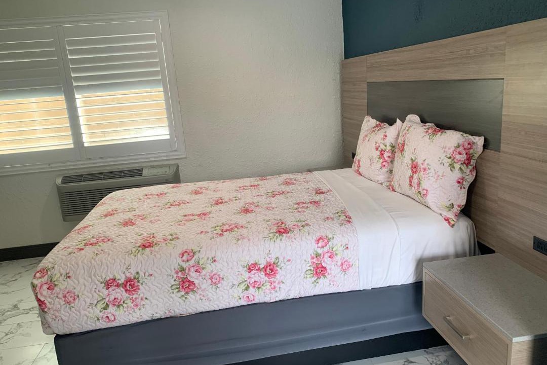 Photo of Bedroom in Westlake South