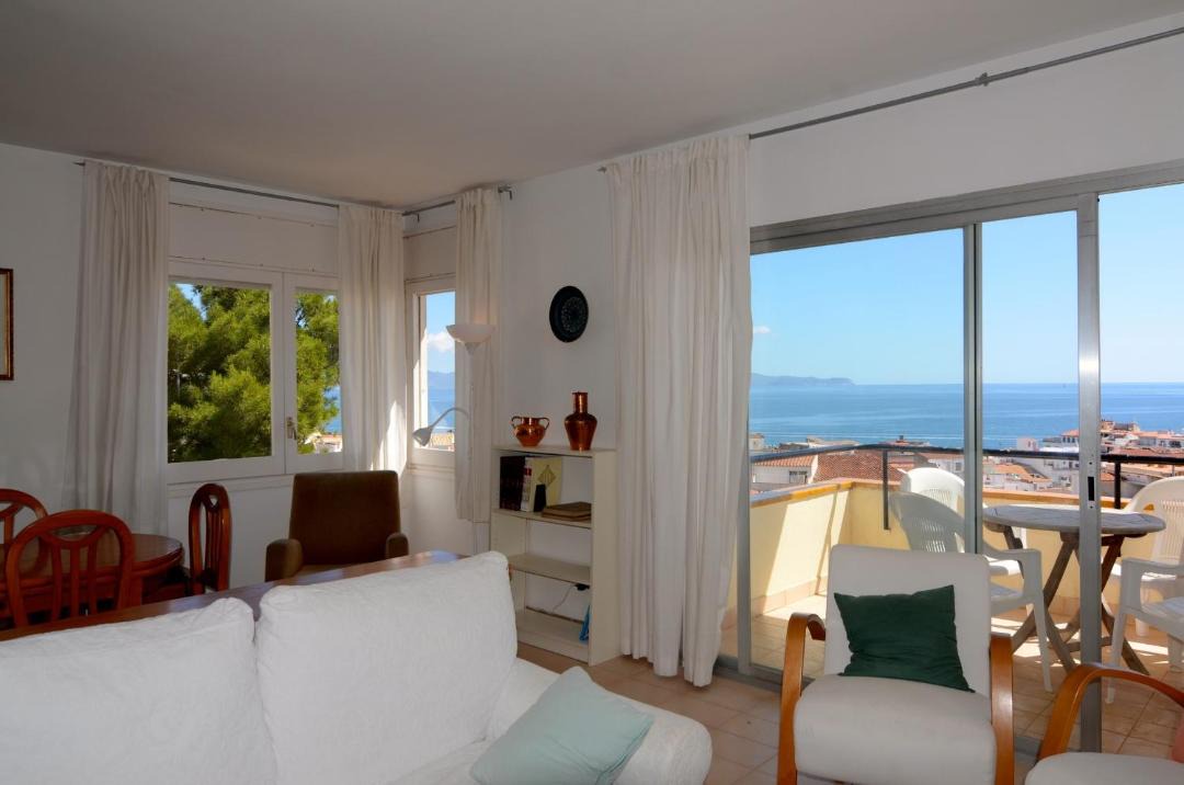 Photo of Others in L'Escala