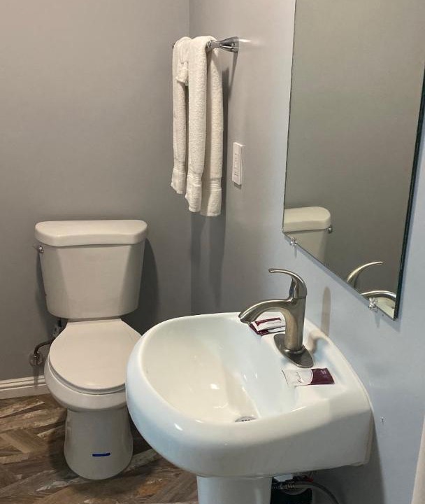 Photo of Bathroom in South Gate