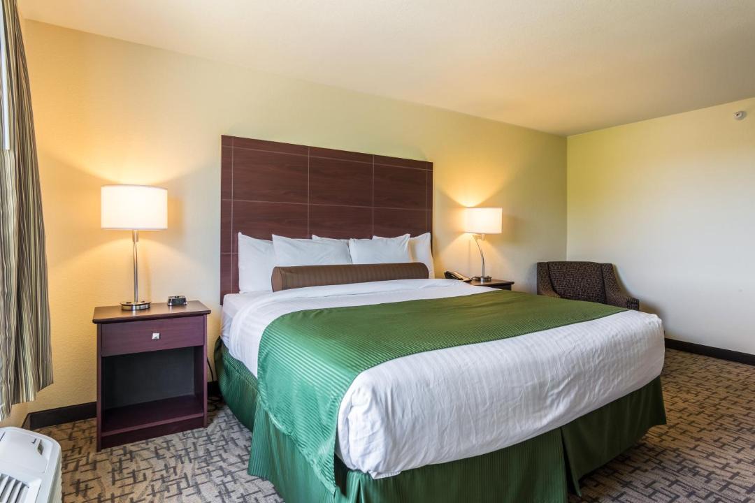 Photo of Bedroom in Erie